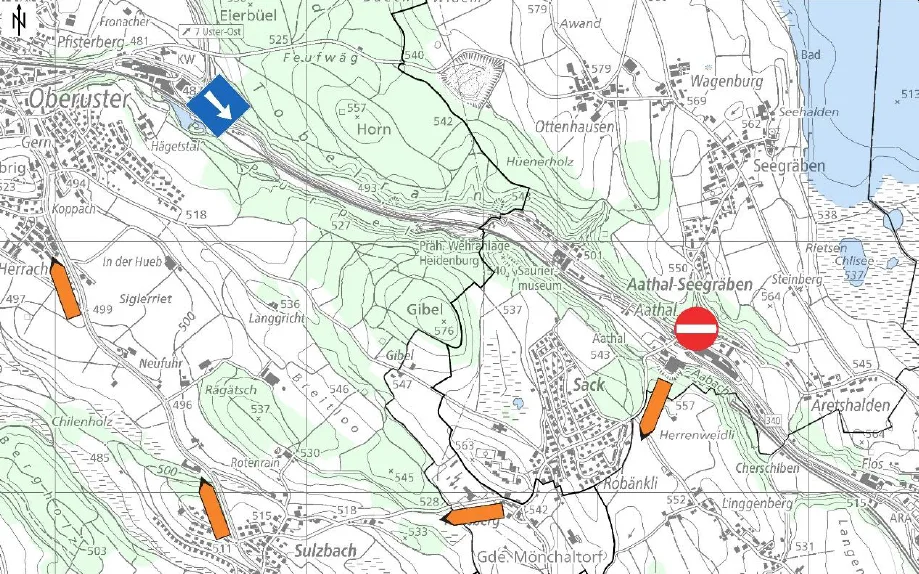 Während der Nachtarbeiten wird der Verkehr Richtung Uster über Sack und Sulzbach geführt. Eine Karte der Verkehrsumleitung.